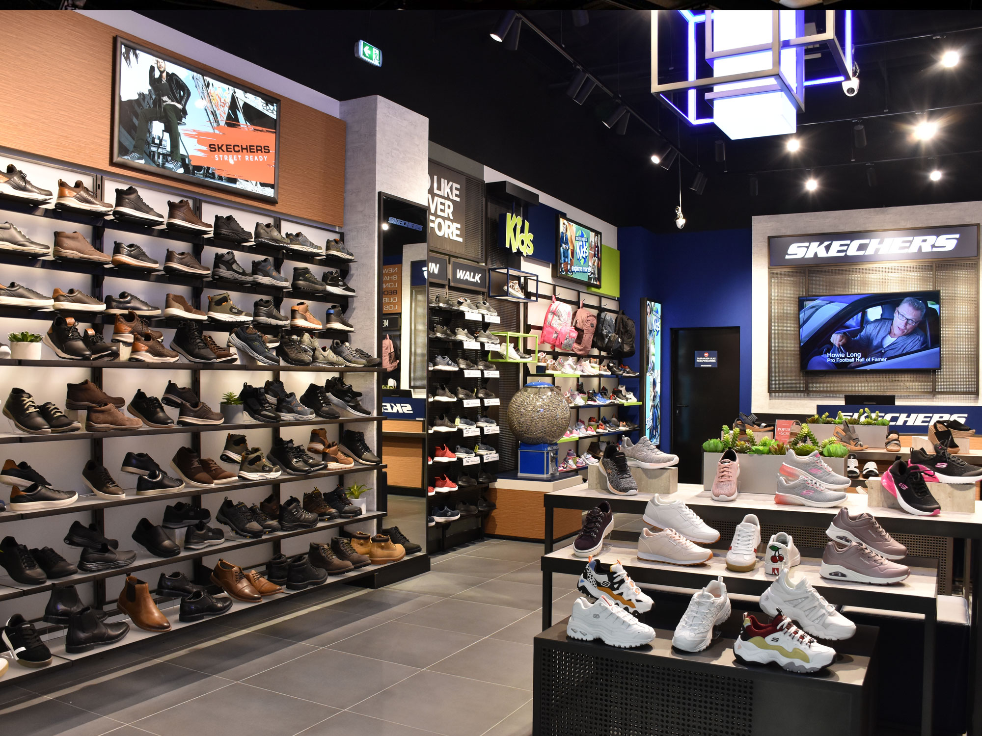 Sketcher stores store